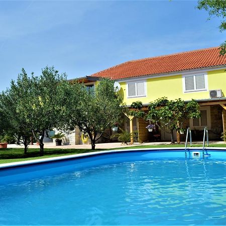 Studio Apartments Luka Biograd - Benkovac Eksteriør billede