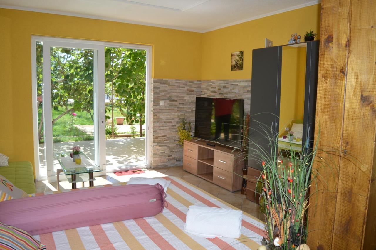 Studio Apartments Luka Biograd - Benkovac Eksteriør billede