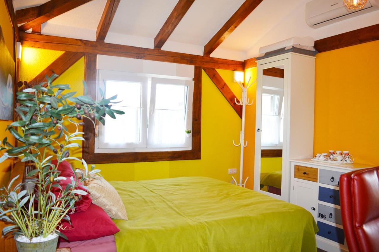 Studio Apartments Luka Biograd - Benkovac Eksteriør billede