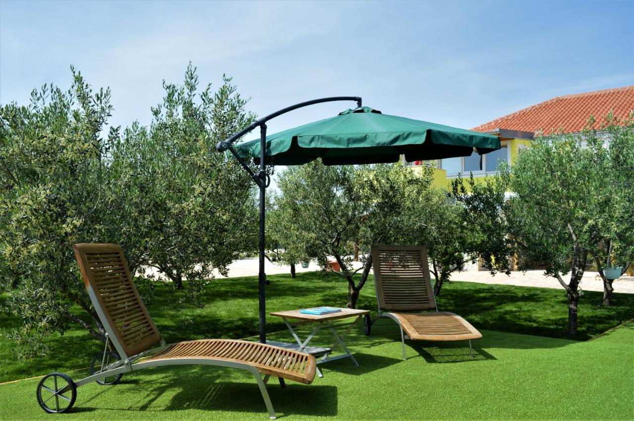 Studio Apartments Luka Biograd - Benkovac Eksteriør billede