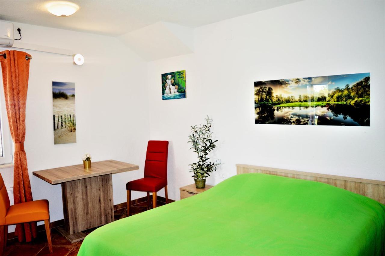 Studio Apartments Luka Biograd - Benkovac Eksteriør billede