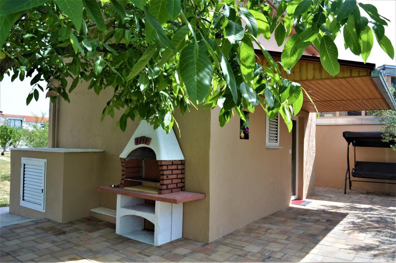 Studio Apartments Luka Biograd - Benkovac Eksteriør billede