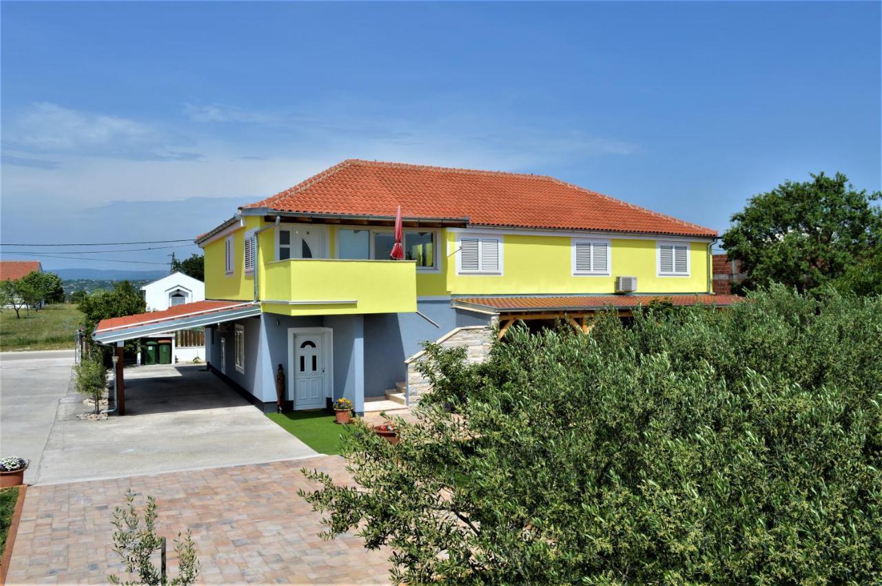Studio Apartments Luka Biograd - Benkovac Eksteriør billede